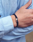 Bracelet en CTouwarmband - Elegantie en Robuustheid in Één Accessoireorde