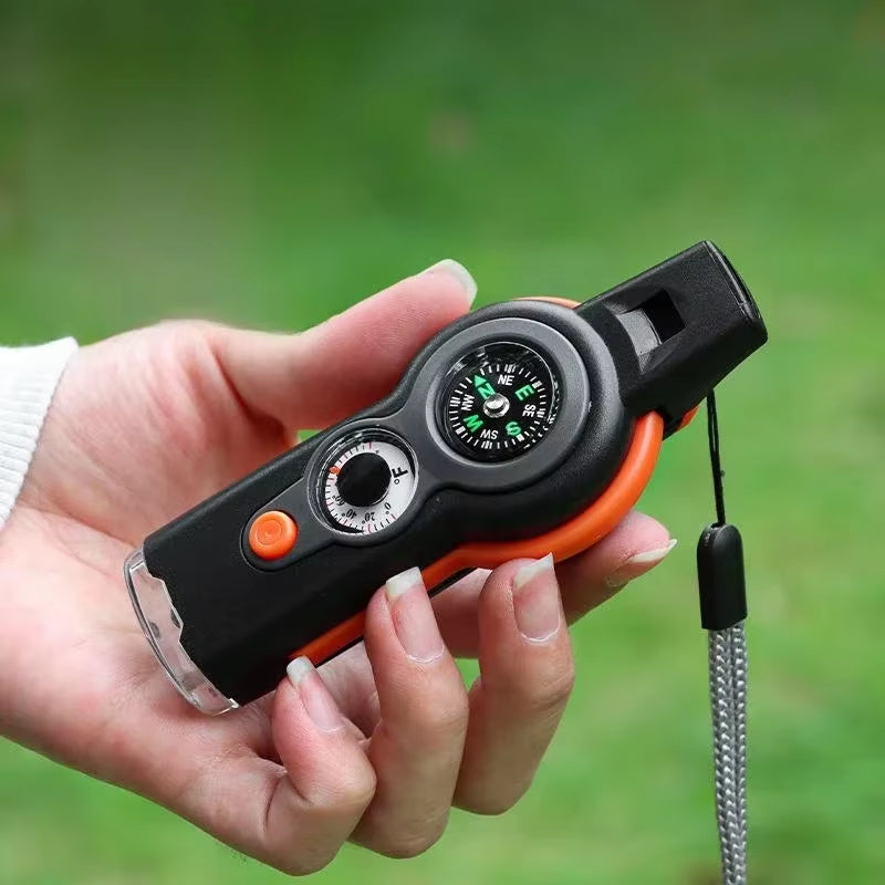 7-in-1 Survival Fluit – LED, Kompas, Thermometer voor kamperen!